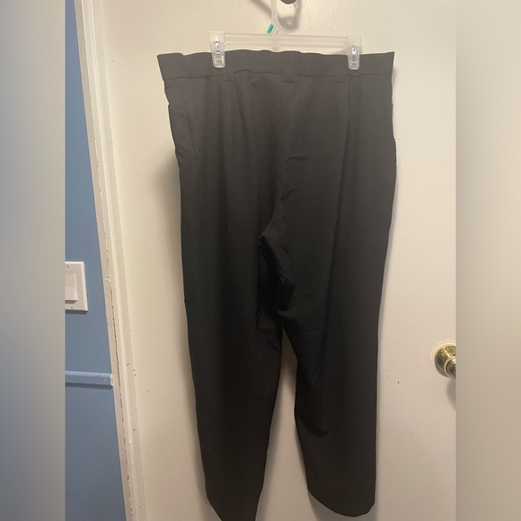Additional Elle Petite Curvy Black Dress Pants Size 18P - Picture 6 of 6